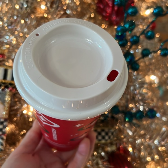 Starbucks Red Cup Holiday Reusable Cup 2023 - Picture 4 of 6